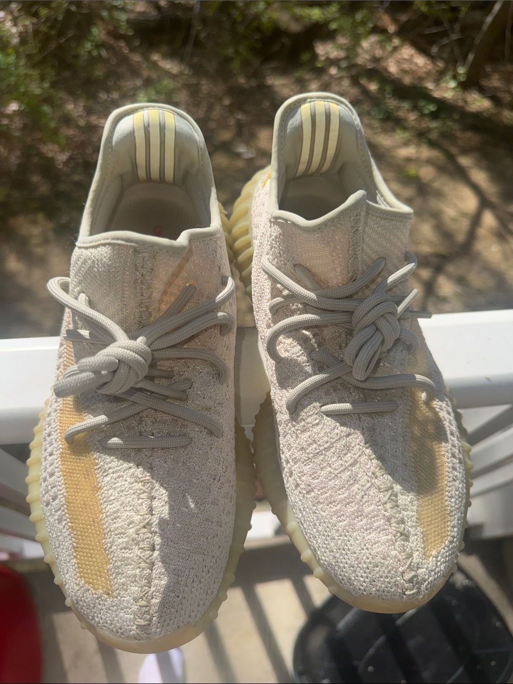 adidas Yeezy Boost 350 V2 “Light “ size 7.5 - Picture 8 of 10